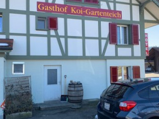 Restaurant Koi Gartenteich