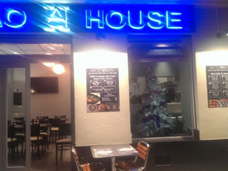 Ao House