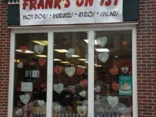 Frank's On 1st