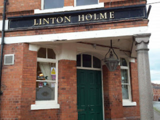 Linton Holme