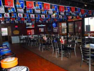 287 Roadhouse Restaurant & Sportsbar