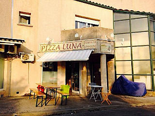 Pizza Luna