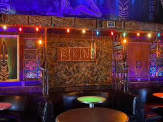 Bikini Lounge