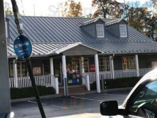 Brugh's Mill Country Store