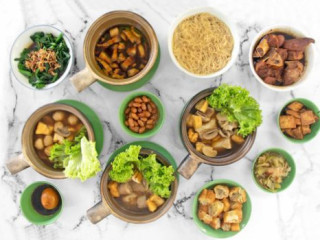 Hong Ji Claypot Herbal Bak Kut Teh (marsiling)