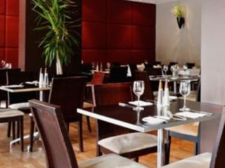 Sq Restaurant & Lounge Bar