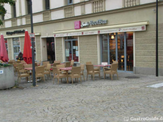 Café In Staib's Brot