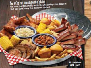 Famous Dave's B-que