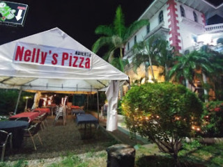 Nellys Pizza