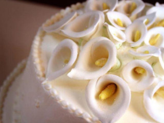 Simply Beautiful Cakes