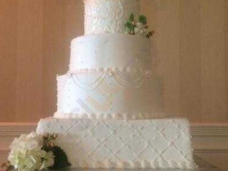 Marci's Cakes And Bakes