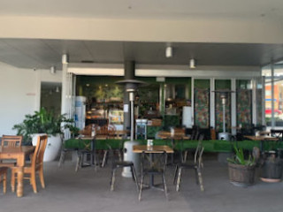 Giri Kana Cafe
