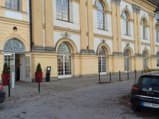 Dachau Palace