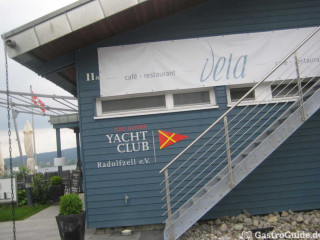 Vela Café Im Yachtclub