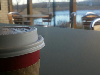 Good Earth Coffeehouse at Creekside