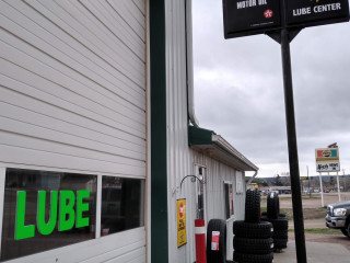 Minuteman Lube Center