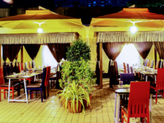 Maurya Multi Cuisine Restaurant And Bar