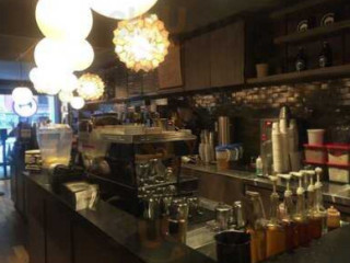 Apollo Coffee Shop