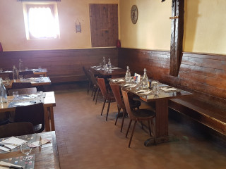 La Taverne De Belleville