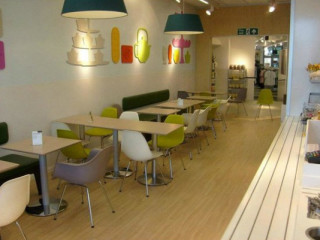 Marks And Spencer Cafe