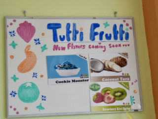 Tutti Frutti Frozen Yogurt