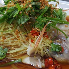 Uncle Lee Steamed Fish (garden Food)