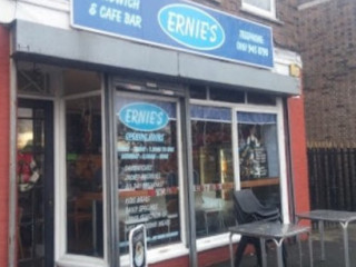 Ernies Cafe