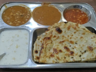 Rumi Amritsari Naan