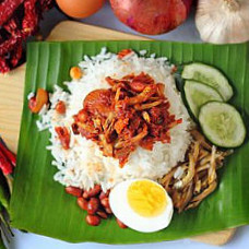 Nasi Lemak Pasar Ria