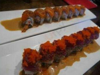 Kaizen Fusion Roll Sushi