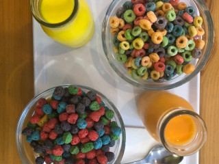 Crunch Cereal Cafe