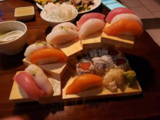 Meakan Japanese Sushi Steakhouse