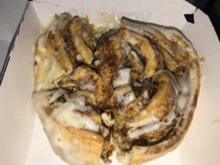 Cinnabon