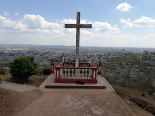 Loma De La Cruz