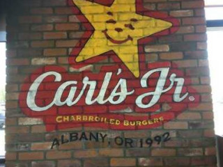 Carl's Jr.