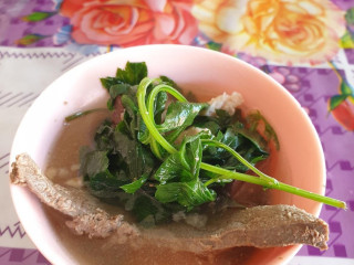 ก๋วยเตี๋ยวหมูมีสุข