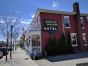 Kelly's Homelike Inn