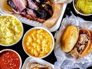 Dickey's Barbecue Pit