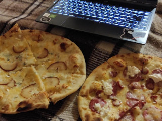 Edison_ Pizza