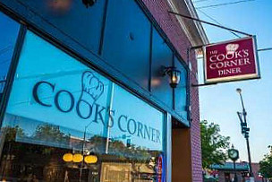 The Cook’s Corner Diner