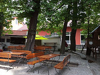 Arena Trattoria Cafe