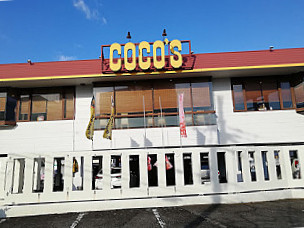 Coco's