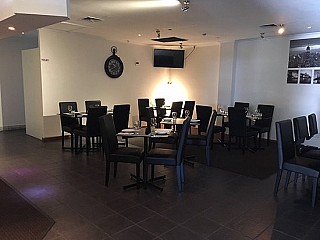 Aurora's Ristorante and Pizzeria