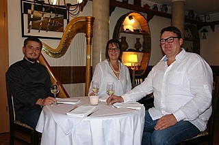 Perabos Gasthof Weingut & Gastehaus Restaurant mit Vinothek
