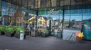 Josef’s Cafe-bistro