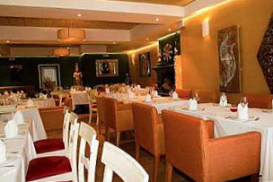 Erawan Thai Restaurant And Bar