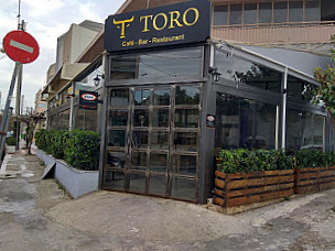 Toro