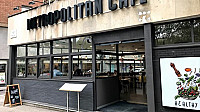 Metropolitan Cafe Parallel