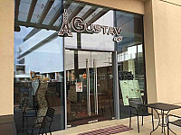 Gustav Cafe