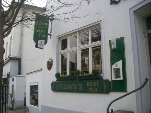 O`Caseys Irish Pub